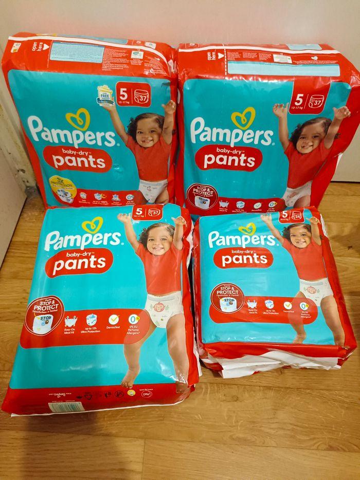 Lot de couches Pampers pants taille 5 - photo numéro 2