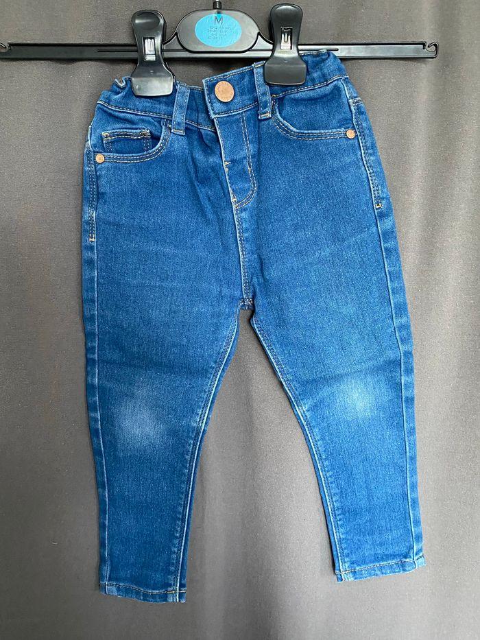 Lot 2 jeans 24 mois - photo numéro 2