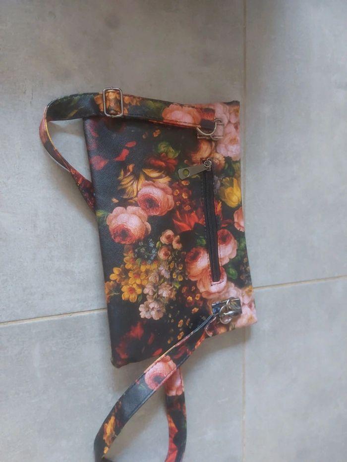 Pochette à fleurs - photo numéro 4