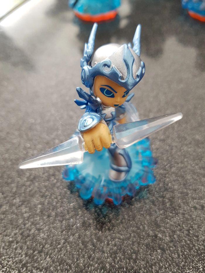 Lot figurines skylanders - photo numéro 2