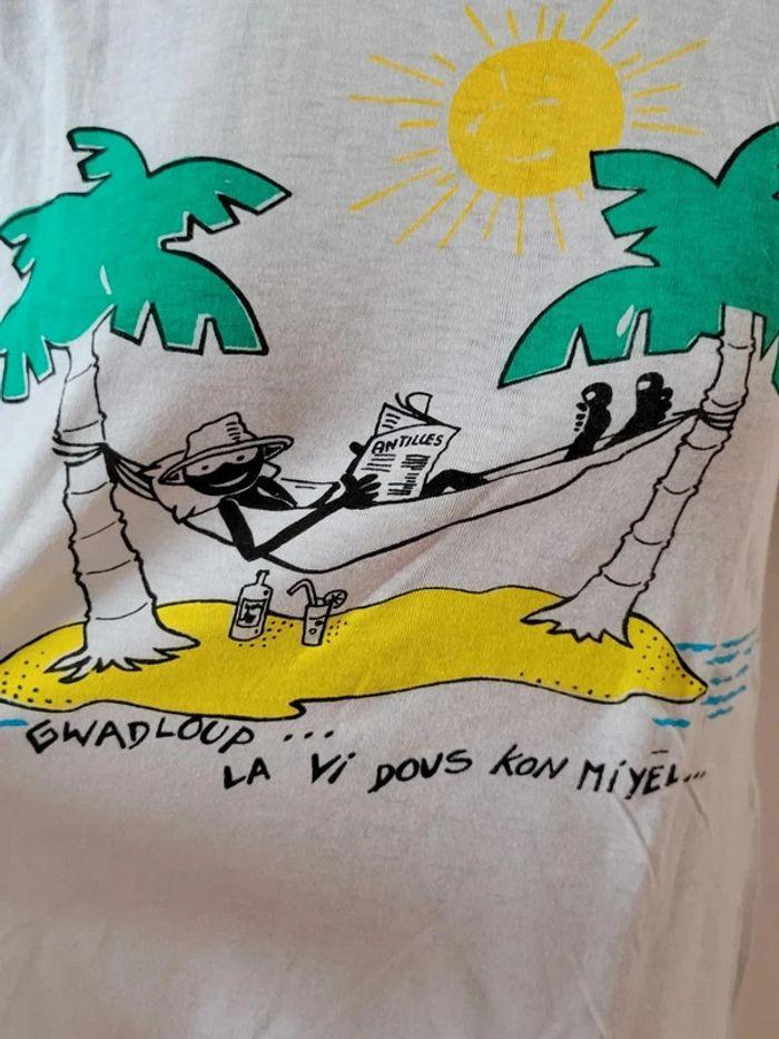 Vintage Tee shirt collector années 80 voyage Guadeloupe M / 38 - photo numéro 2