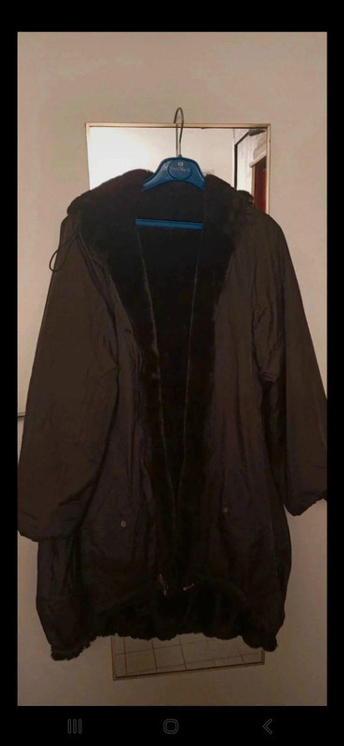 Manteau à capuche noir - photo numéro 1