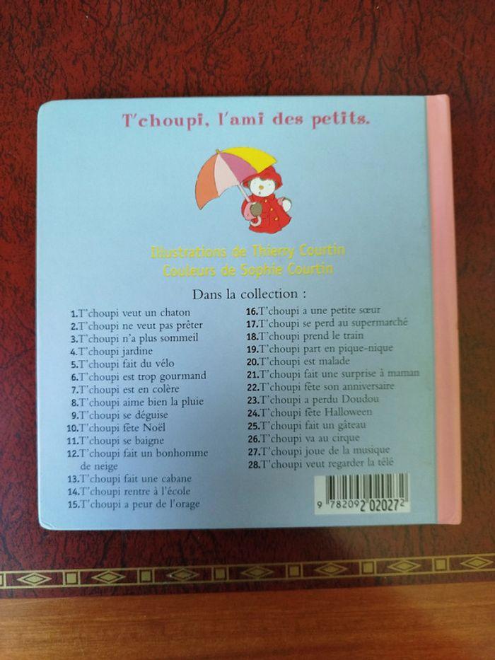 Livre T'choupi - photo numéro 2