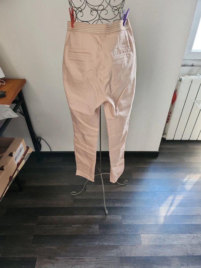 Pantalon rose pâle  Zara - photo numéro 3