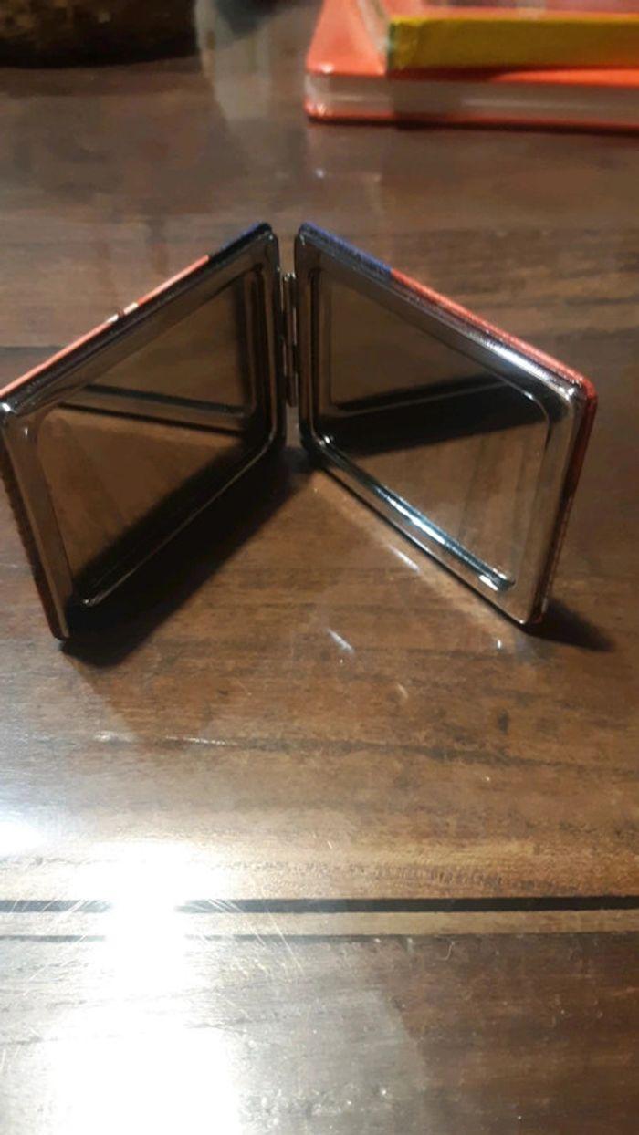 miroir de sac pliable neuf - photo numéro 5