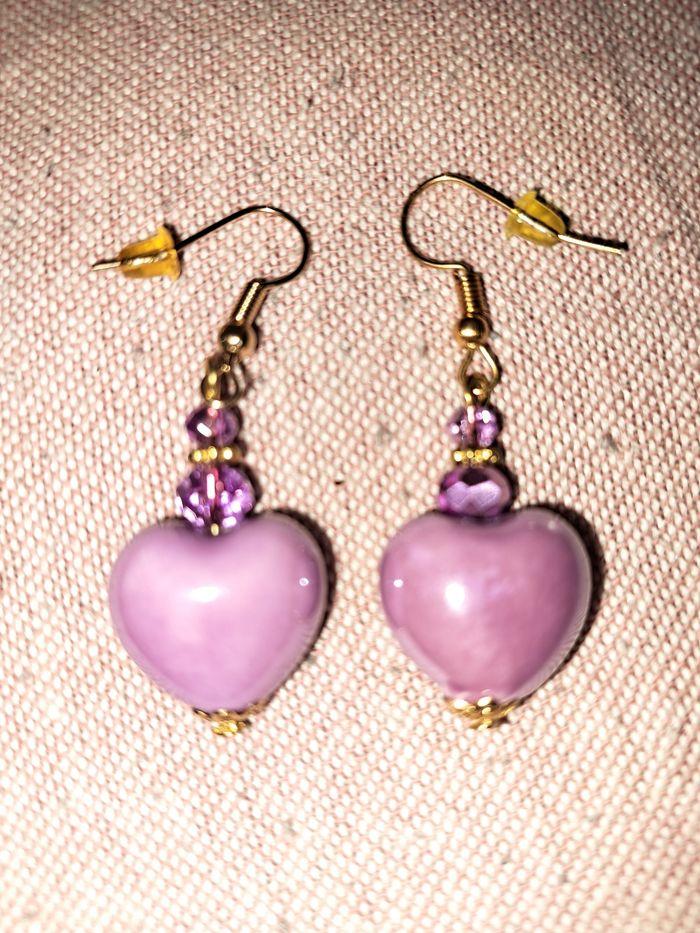 Boucles d oreilles coeur acier inoxydable doré et coeur en ceramique lilas - photo numéro 1