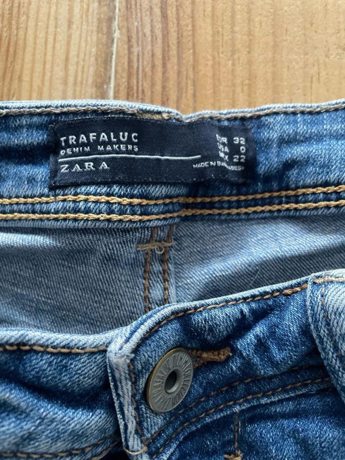 Jean mom Zara taille 32 - photo numéro 4