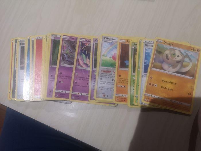 Lot carte pokemon - photo numéro 1