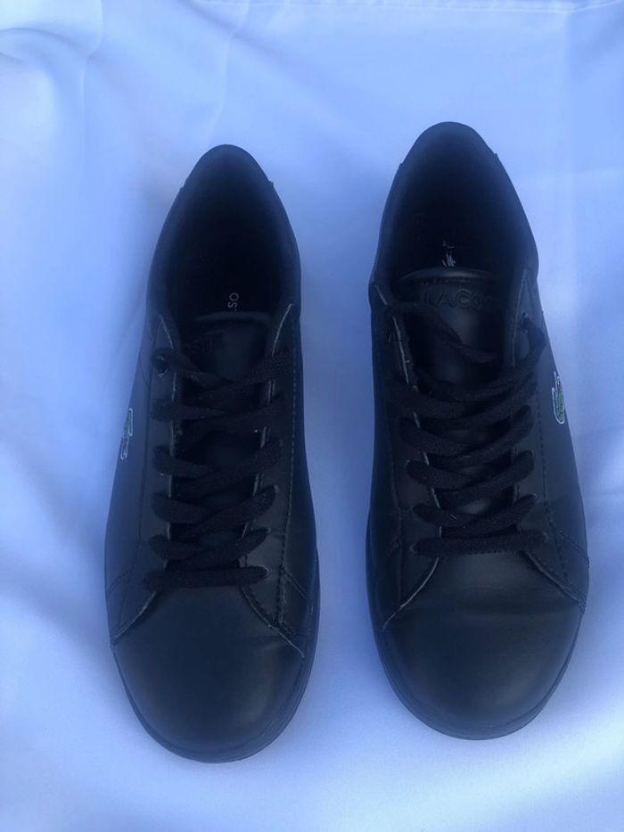 Baskets Lacoste noir taille 38 - photo numéro 2