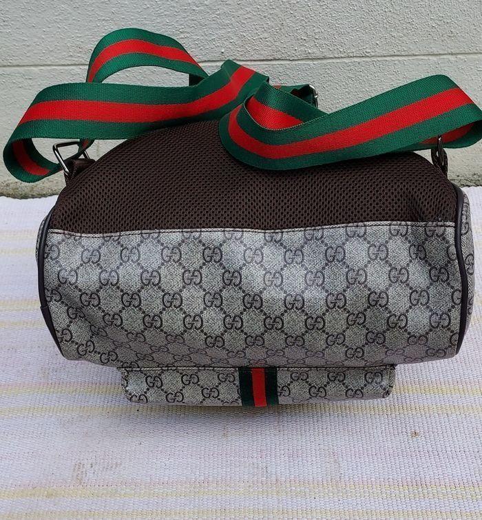 Sac a dos Gucci neuf - photo numéro 5