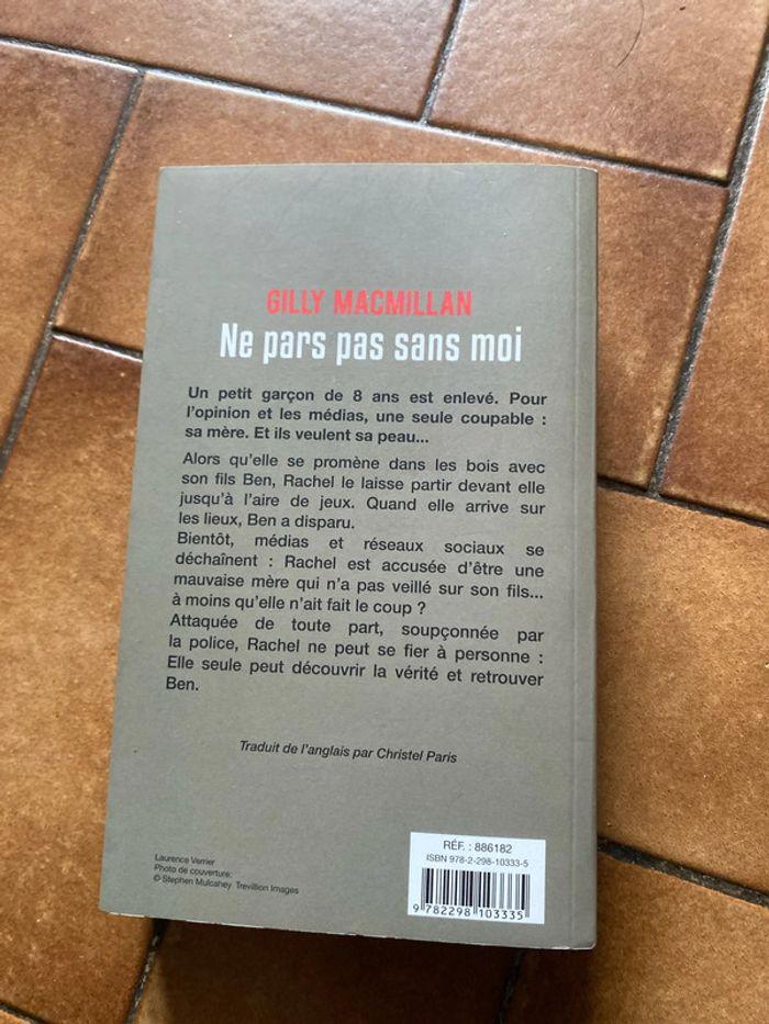 Livre Ne pars pas sans moi de Gilly Macmillan - photo numéro 2