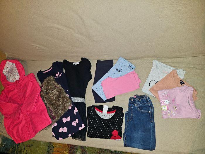 Lot vêtements fille 3 ans - photo numéro 1