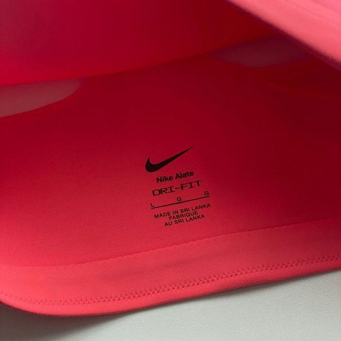 Brassière Nike rose neuve - photo numéro 5