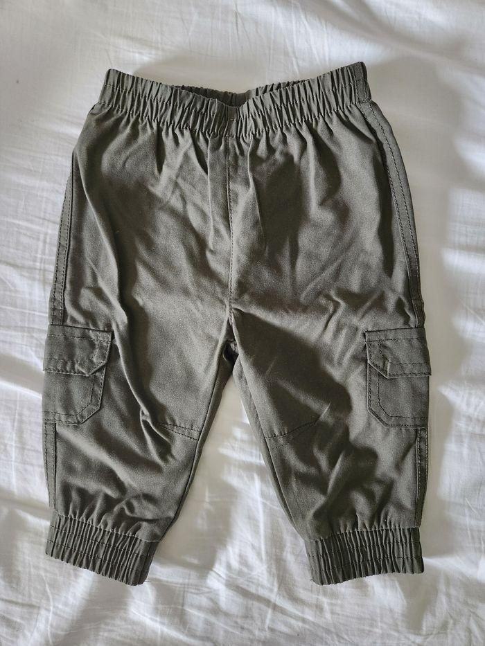 Pantalon bébé  6 mois - photo numéro 1