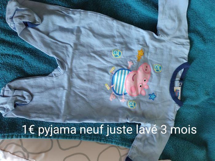 Pyjama 1 mois