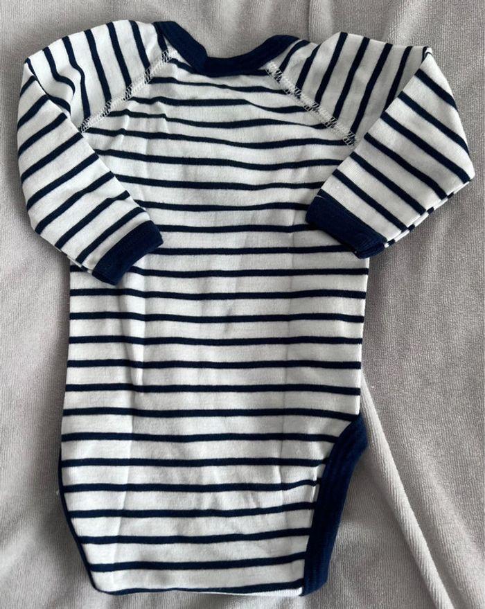 Bodies manches longues Petit Bateau taille 1 mois - photo numéro 2