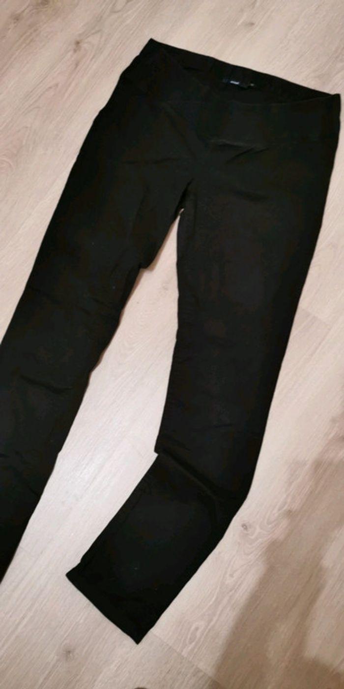 Pantalon noir grossesse - photo numéro 2