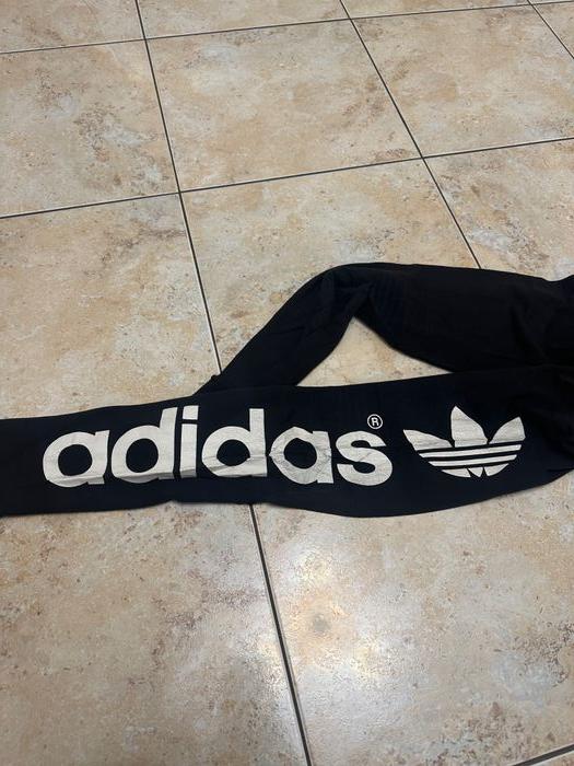 Legging Adidas - Taille 34 - photo numéro 5