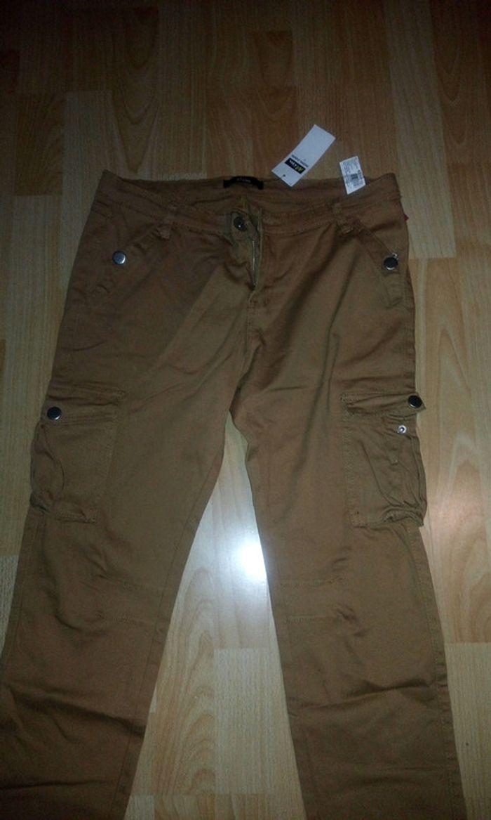 Pantalon neuf MIM t 40 - photo numéro 2