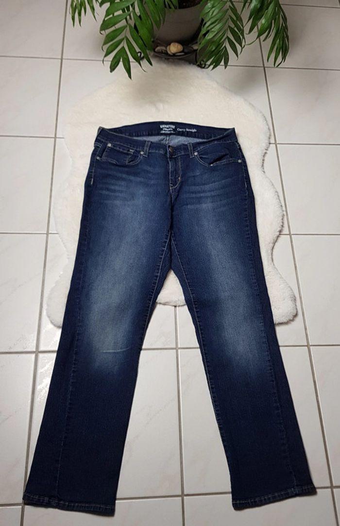 Jean Levi's Signature Curvy Straight W32 L32 Bleu Marine - photo numéro 2