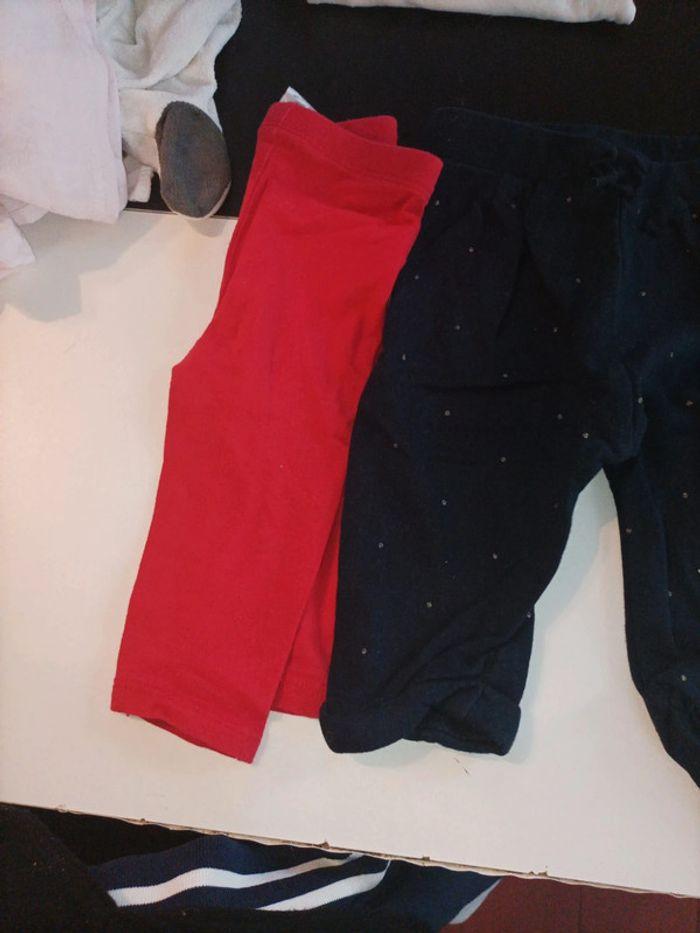 Lot 2  pantalon et un legging - photo numéro 3