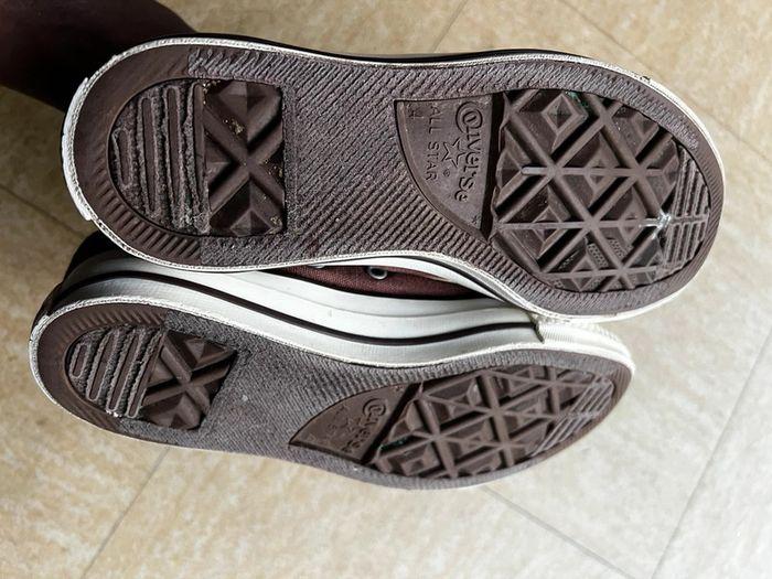 Converse montante 36,5 chocolat très bon état - photo numéro 7