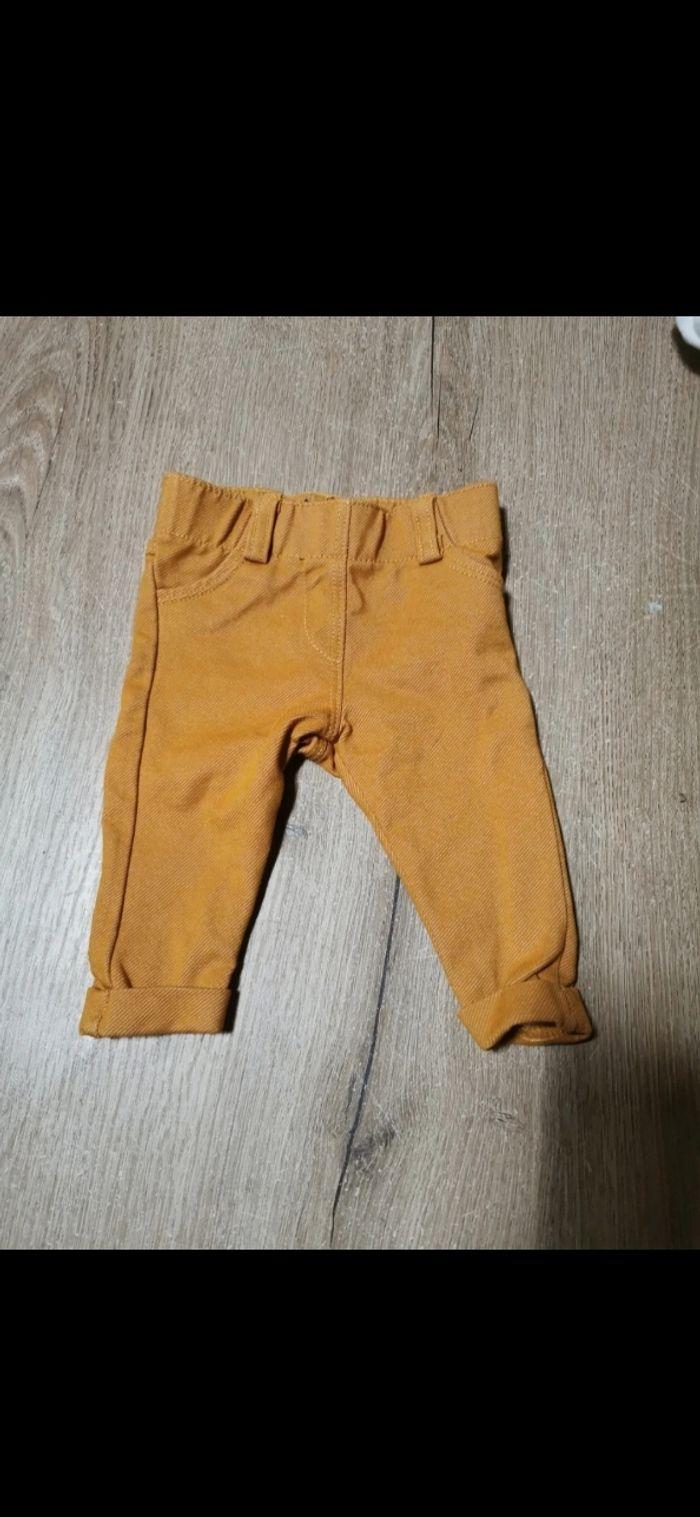 Pantalon - photo numéro 1