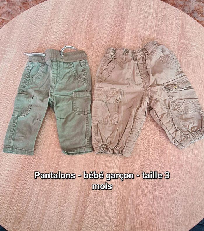 Lot de pantalons