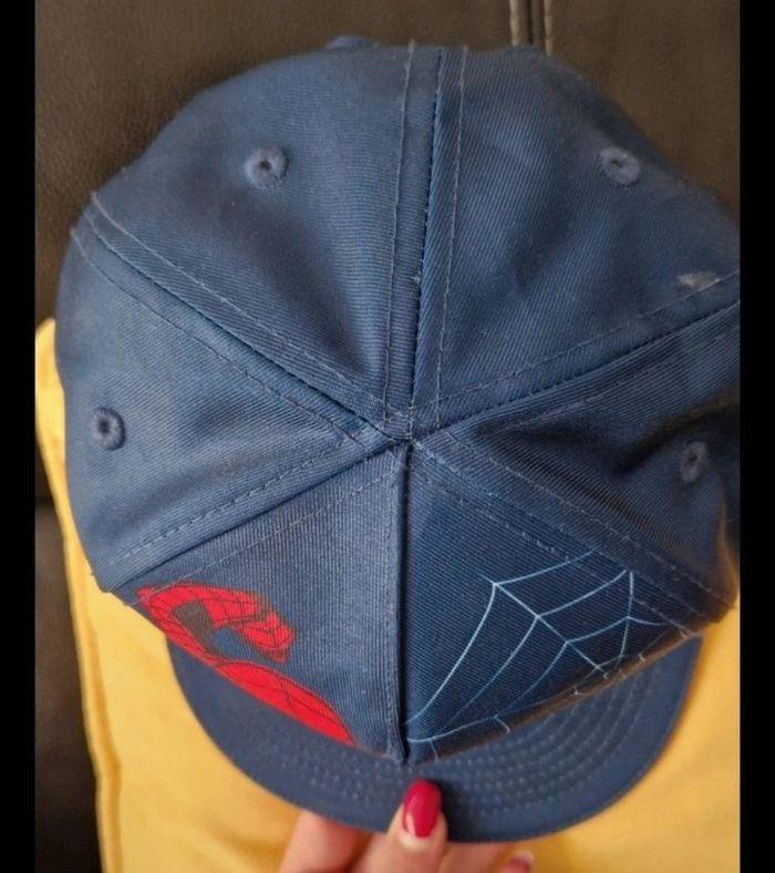 Casquette spiderman - photo numéro 2