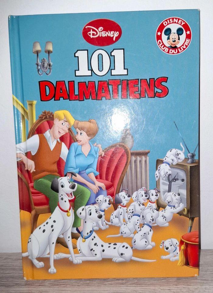 Livre dalmatiens 101 Disney - photo numéro 1