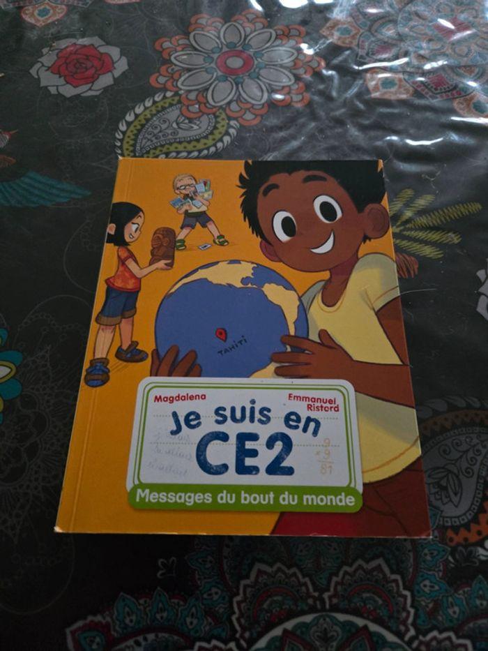 Livre je suis en CE2 " Messages du bout du monde" volume 12 - photo numéro 1