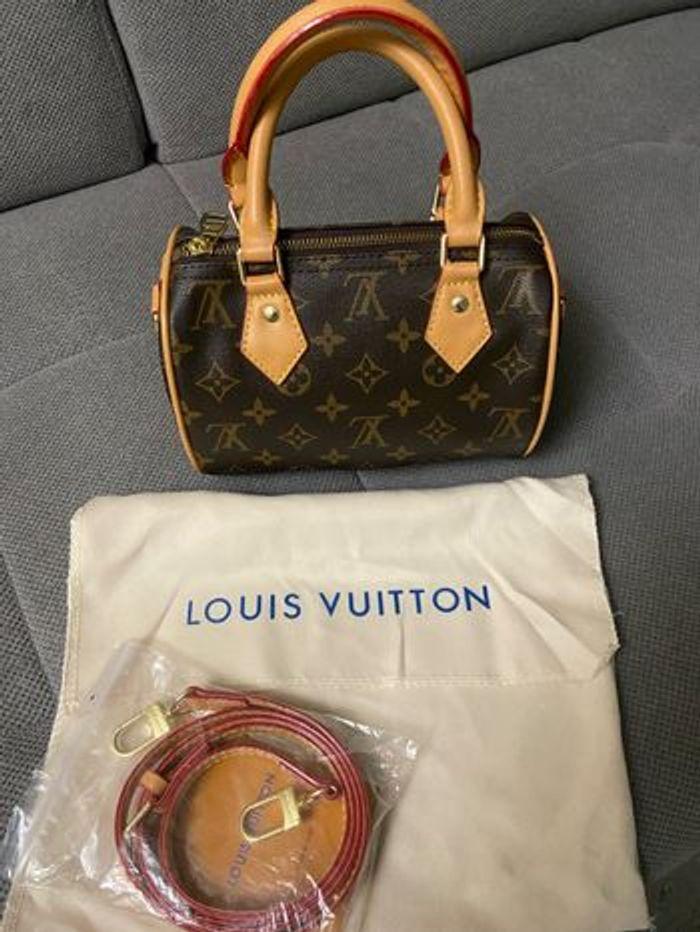 Sac Louis Vuitton femme - photo numéro 1