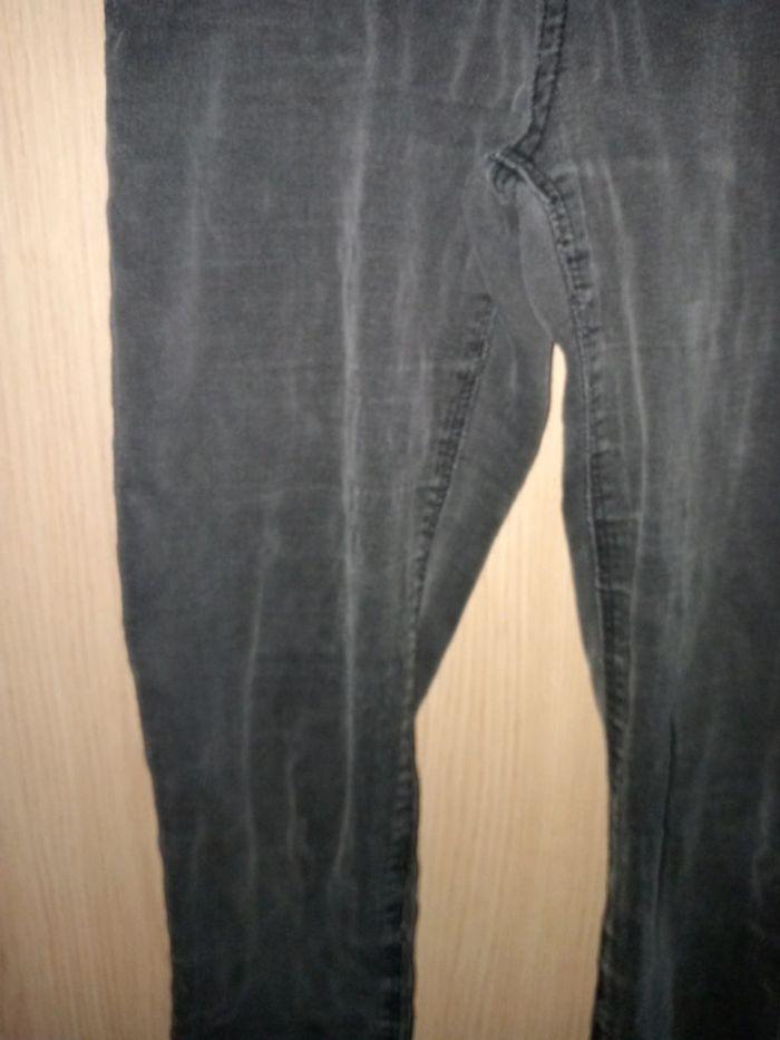 Jeans slim noir délavé taille34 - photo numéro 2