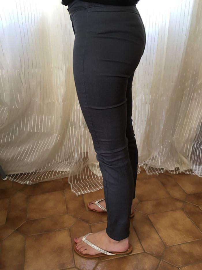 Pantalon slip gris - photo numéro 3