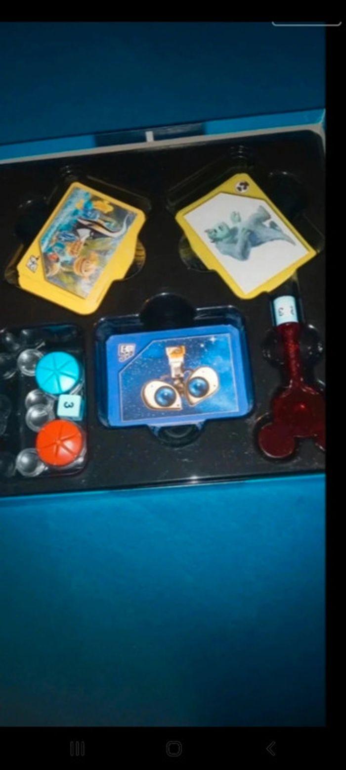 Jeu trivial pursuit disney. - photo numéro 14