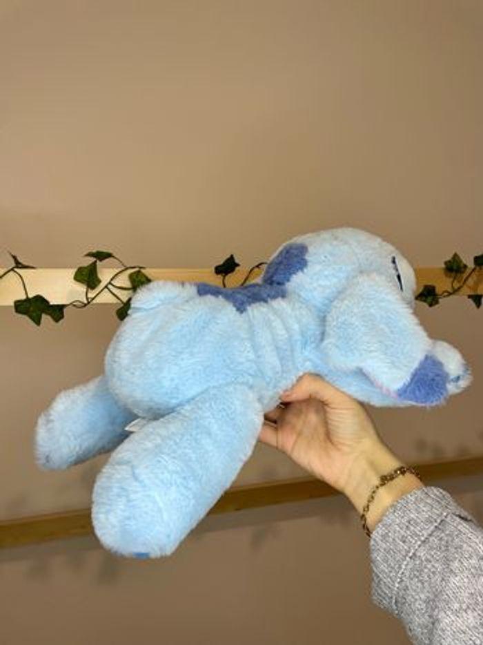 Peluche Disney Stitch endormi - photo numéro 4