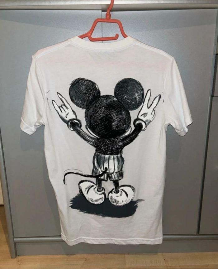 T-shirt blanc et noir motif Mickey - photo numéro 1