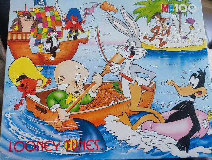 Puzzle Looney tunes MB 100 Hasbron / vintage - photo numéro 1