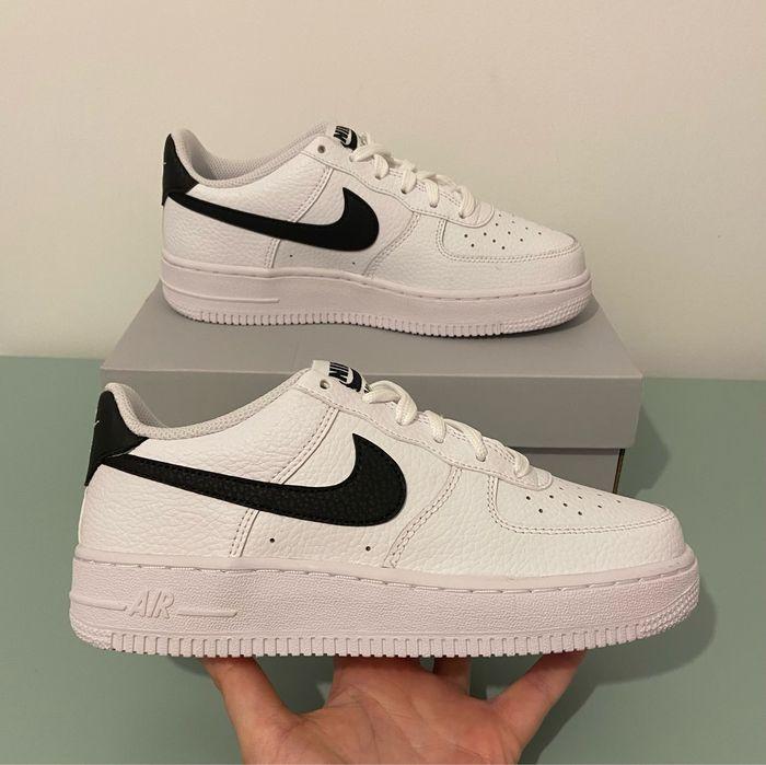 Baskets Nike Air Force 1 neuves - photo numéro 2