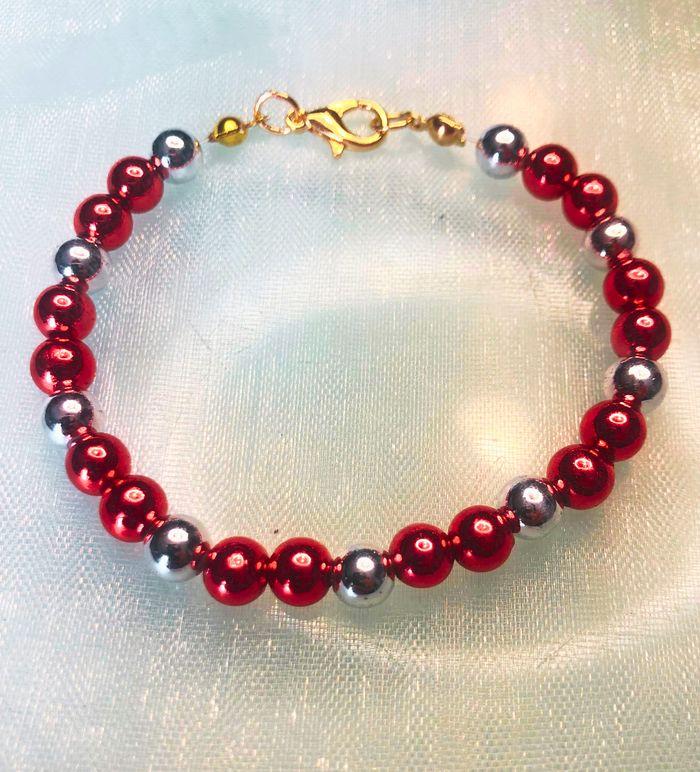 Bracelet avec perles 6mm – Rouge et Argent - photo numéro 1