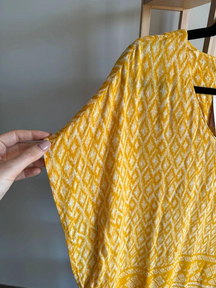 Top poncho Gémo motifs jaunes Taille 42 - photo numéro 2