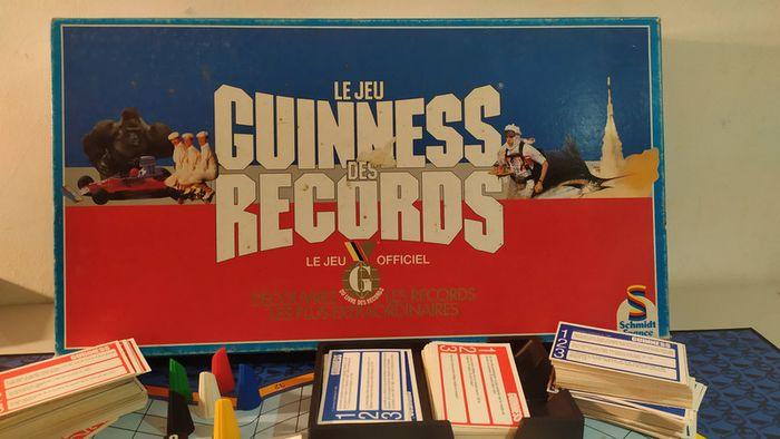 jeu vintage '' le jeu guiness des records '' - photo numéro 1