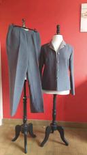 Tailleur Veste et Pantalon taille 40