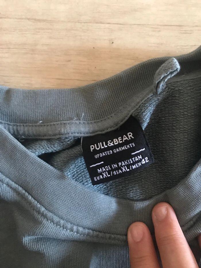 T shirt pull and bear taille XL - photo numéro 3