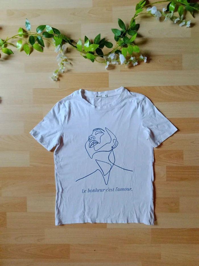 T-shirt Le bonheur c'est l'amour - photo numéro 1