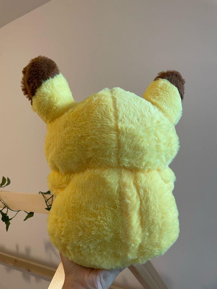 Peluche respirante lumineuse Pokémon Pikachu - photo numéro 9