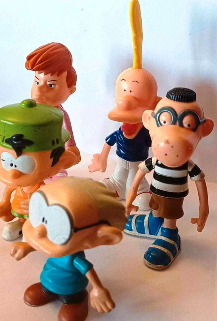 Lot  de  5 figurines  titeuf kid paddle  de  Midam  happy meal - photo numéro 6