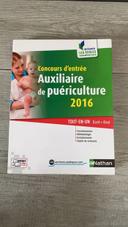 Livre "concours d'entrée auxiliaire de puériculture"