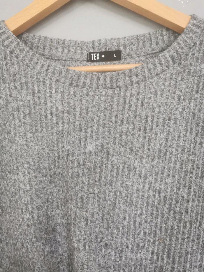 Pull gris - photo numéro 2