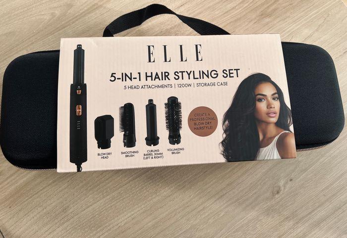 Elle hair styling - photo numéro 1